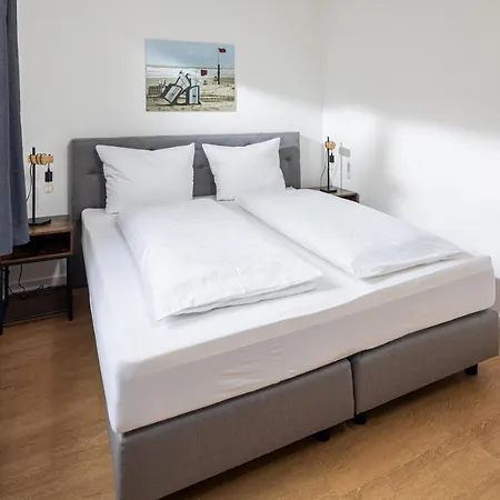 Strandloft Drei *